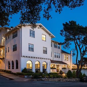 Pine Inn - Carmel